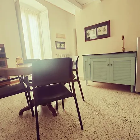 Palazzo Romanelli 特拉尼