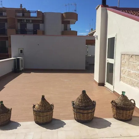 Palazzo Romanelli Bed & Breakfast Trani