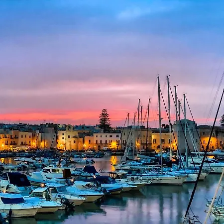 Palazzo Romanelli Bed & Breakfast Trani